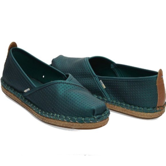 Toms Shoes - NEW TOMS Women Petra Water Shoe Emerald Matte Iridescent Jute Wrapped Loafer